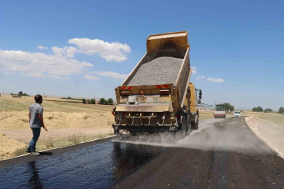 Eyyübiye kırsalında yol standardı yükseliyor
