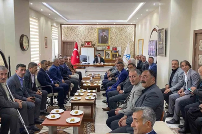Arpaçay’da değerlendirme toplantısı: Kaymakam Akköz muhtarların taleplerini dinledi
