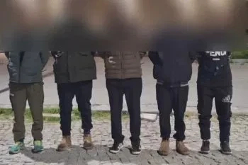 Sivas’ta 8 düzensiz göçmen yakalandı, 3 kişi tutuklandı
