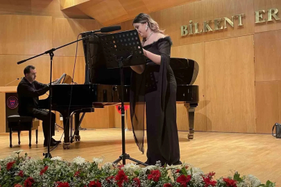 Atatürk Üniversitesi öğrencilerinden muhteşem şan konseri
