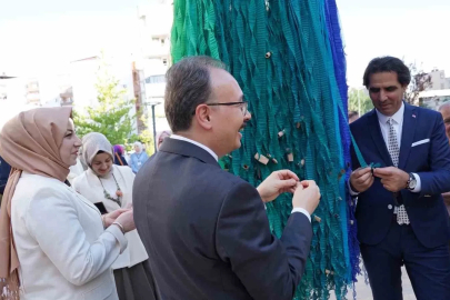 Siirt’te atık malzemeler sanat eserine dönüştü
