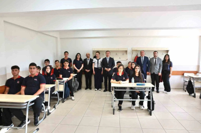 Vali Aydoğdu’dan YKS’ye hazırlanan öğrencilere başarı dileği
