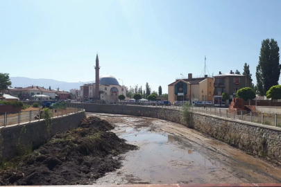 Türkülere konu olan ırmak yağışlarla yeniden hayat buldu
