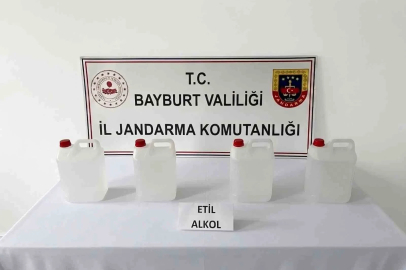 Bayburt’ta 20 litre etil alkol ele geçirildi
