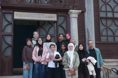 Kütahya’da çocuklar vakıf kültürünü tarihi mekânlarda öğrendi
