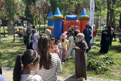 Yüzlerce öğrenci yıl sonu bitirme şenliğinde doyasıya eğlendi
