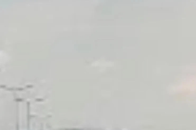 Tırdan tedirgin olan sürücü kontrolü kaybedip, şarampole yuvarlandı: 1 yaralı
