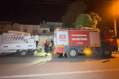 Yükselen alevler mahalleliyi sokağa döktü
