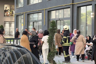 20 katlı binada yangın paniği: Bina sakinleri yanlış alarmla sokağa döküldü
