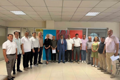 Burhaniye’de proje yürütücülerine törenle belge verildi
