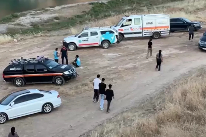 Serinlemek için Göksu Çayı’na giren genç akıntıya kapıldı
