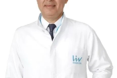 "İleri omurga cerrahisi ile günlük yaşama hızlı dönüş mümkün"
