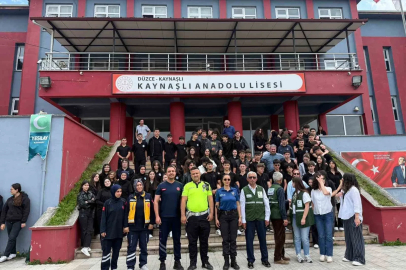 Sigaranın zararlarına dikkat çektiler
