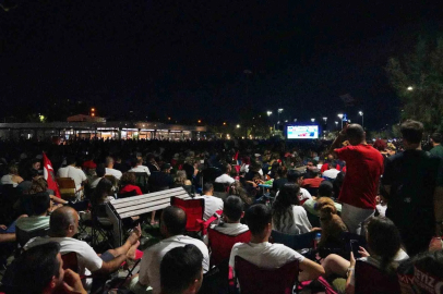 İzmir’de Dünya Kupası heyecanı dev ekranlarda yaşanacak

