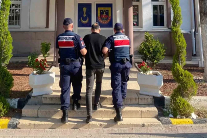 Jandarmadan firari 5 hükümlüye operasyon: 61 yıl hapis cezası bulunan da yakalandı
