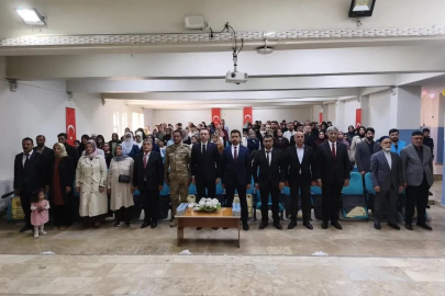 Çaldıran’da 4-6 yaş Kur’an kursu öğrencilerinin mezuniyet coşkusu

