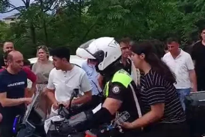 LGS’ye geç kalan öğrencilerin yardımına polis yetişti
