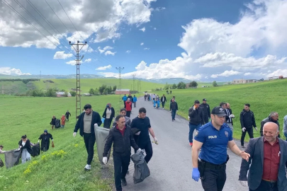 Hanak’ta çöp toplama seferberliği
