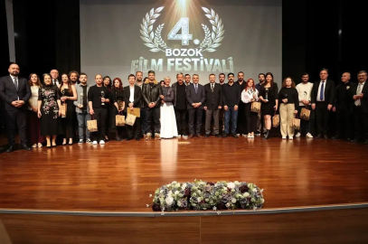 KBÜ öğrencileri Bozok Film Festivali’nden iki ödülle döndü

