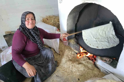 Yozgat’ın vazgeçilmez lezzeti yufka ekmek mesaisi başladı
