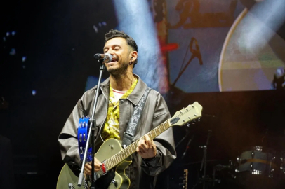 60. Tekirdağ Kiraz Festivali’nde Kolpa ve Buray Tekirdağlıları coşturdu
