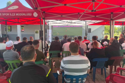 Korkut’ta milli heyecan dev ekrana taşındı
