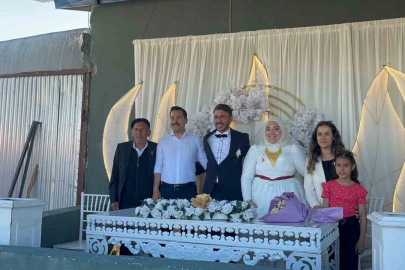 Kaymakam Demirtaş, Gelekçi ailesinin mutluluğuna ortak oldu
