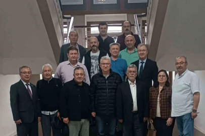 Afyon Lisesi Mezunları Derneği ilk kongresini yaptı
