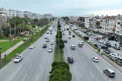 Gazi Bulvarı’nda trafik akışını rahatlatmak için çalışma başlatıldı
