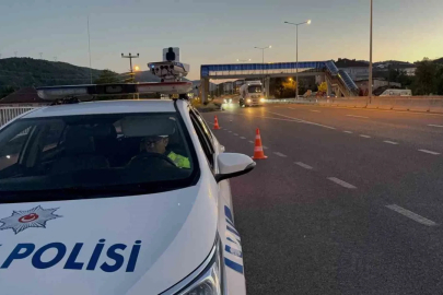 232 Araç trafikten men edildi
