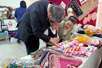 Halk Eğitim kursiyerlerinin eserleri görücüye çıktı
