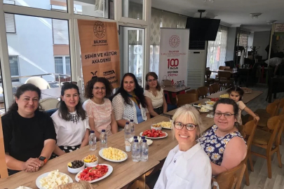 Öğretmenlere  "Peynir-Zeytin-Ekmek Tadım Etkinliği"
