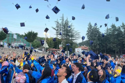 Şaphane MYO’da mezuniyet coşkusu
