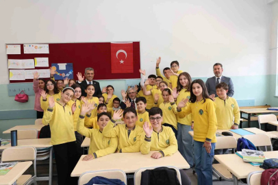 Eğitimin kalbinde öğrencilerle buluştular
