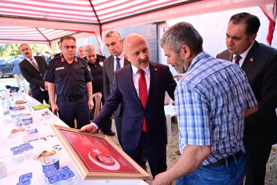 Aydın Valisi Varol’dan şehit polis Tayfun Baş’ın ailesine taziye ziyareti
