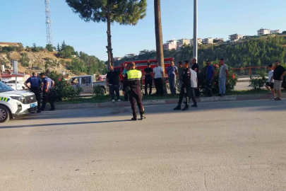 Direğe çarpan motosikletin sürücüsü hayatını kaybetti
