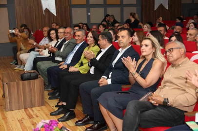 Ankara’da ‘Bir Tel Yeter’ konseri gönülleri buluşturdu
