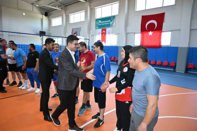 Sarıoğlan Voleybol Turnuvası tamamlandı
