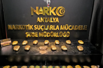 Aile görüntüsü vererek uyuşturucu nakline operasyon

