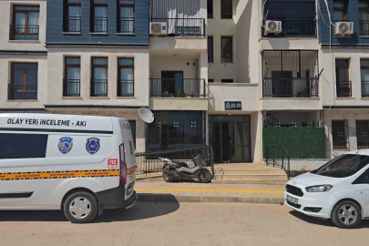 Evinde silahla vurulmuş halde bulunan kadın kurtarılamadı
