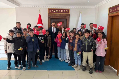 Karayazı sevdiği Kaymakam Onur Titiz’e veda ediyor
