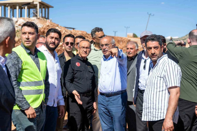 Başkan Er Doğanşehir’de deprem konutlarını inceledi

