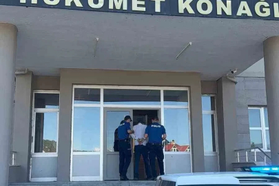 Aranan 3 firari hükümlü Koyulhisar ilçesinde yakalandı

