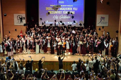 KBÜ İİBF mezunlarını geleceğe uğurladı
