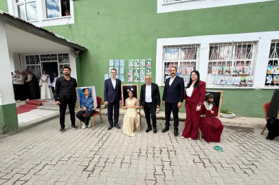 Diyadin’de öğrencilerin eserleri sergilendi
