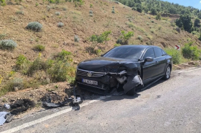 Gercüş’te otomobiller kafa kafaya çarpıştı: 1 yaralı
