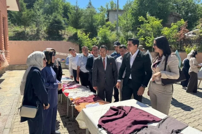 Kemah’da Hayat Boyu Öğrenme Şenliği Sergisi açıldı
