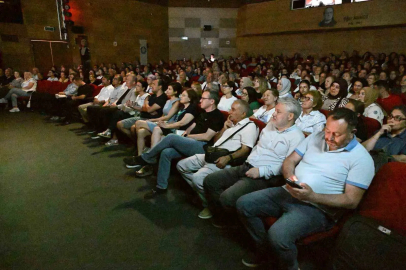 Manisa, hemşehrisi İlhan Şeşen’i unutmadı
