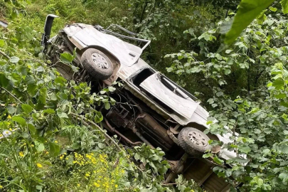 Giresun’da kamyonet dere yatağına uçtu: 1 ölü
