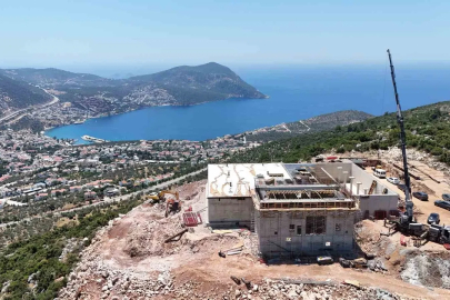 Kaş’ın içme suyu altyapısı güçlendiriliyor
